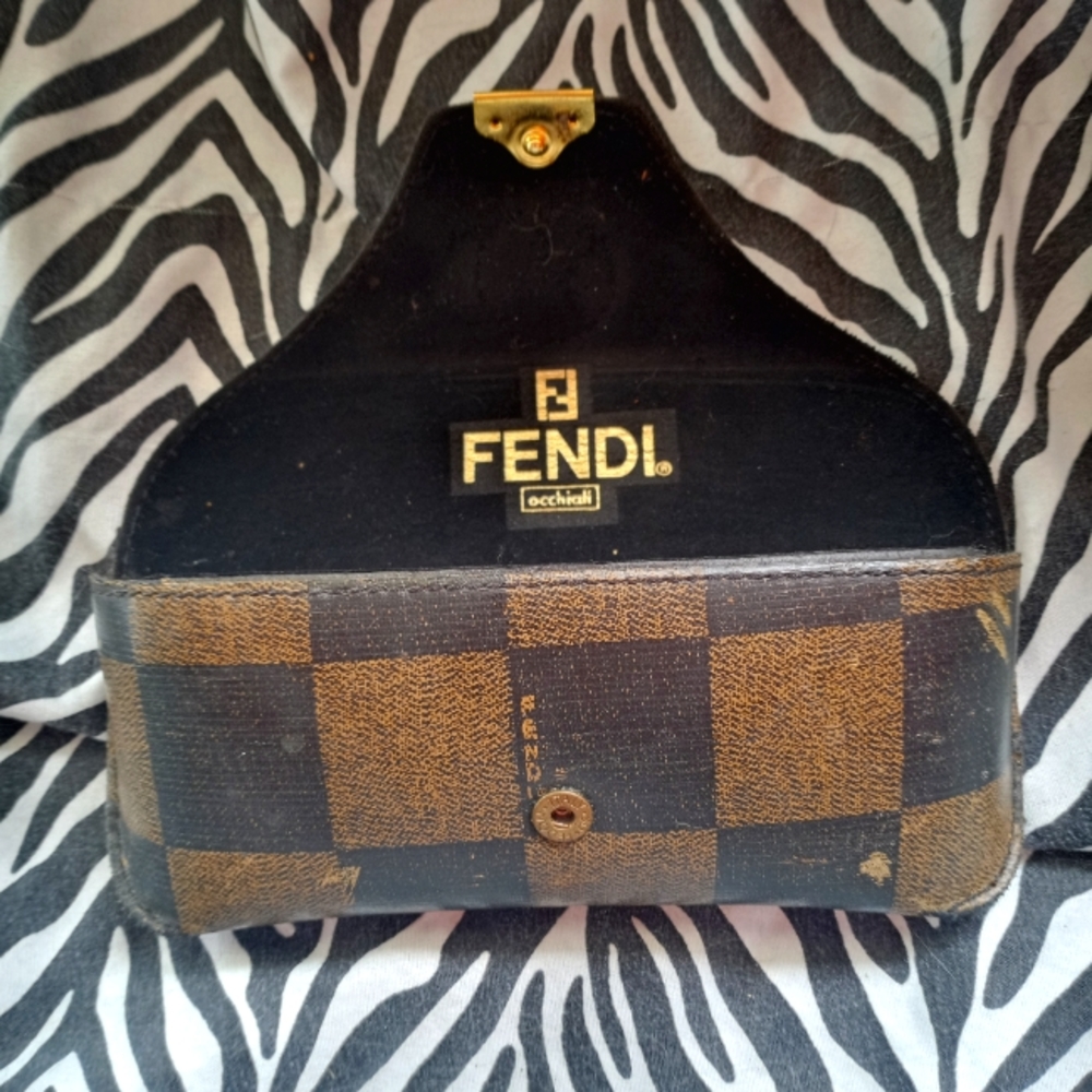 Vintage fendi sunglass case